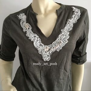 Willi Smith green beaded top with 3/4 sleeve